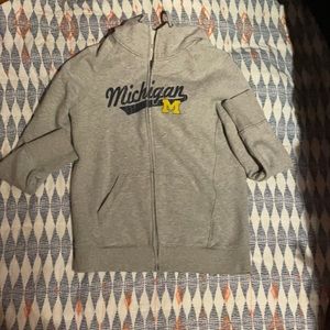 Michigan Wolverines, light weight sweatshirt